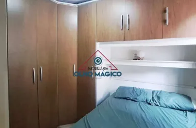 Apartamento 2 dormitórios com armários - 1 vaga - próximo ao km 21