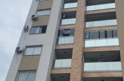 Apartamento com 2 quartos para alugar no Caminho Novo, Palhoça 