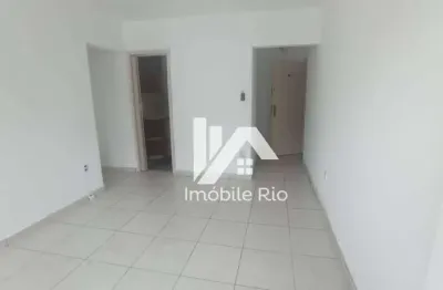 Vendo apartamento 70m², 2 quartos, dependências, 1 vaga - grajaú - rio de janeiro.