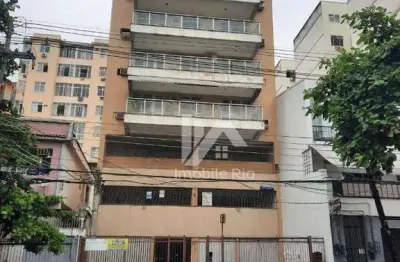 Vendo apartamento dois quartos um suite 75m2 vaga na escritura vila isabel RJ