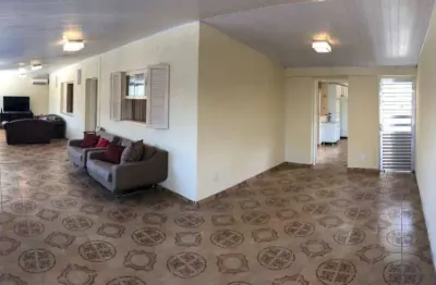 Casa com 6 quartos à venda no Sumaré, Caraguatatuba 