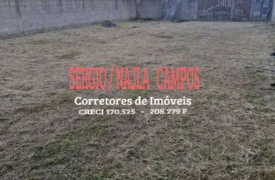 Casa à venda no Morro do Algodão, Caraguatatuba 