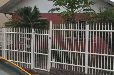 Casa com 6 quartos à venda no Rio Branco, Caxias do Sul 