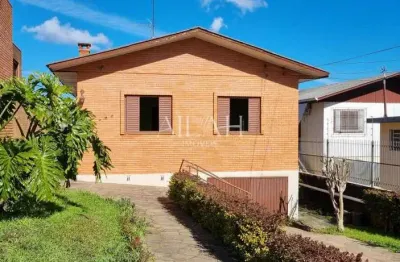 Casa com 3 quartos à venda na Rua Pascoal Smaniotto, 460, Madureira, Caxias do Sul