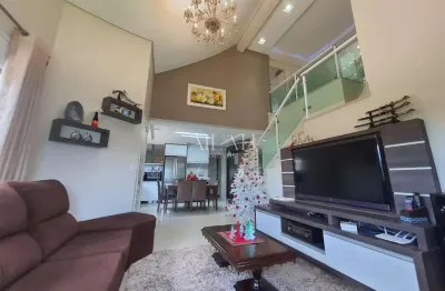 Casa com 3 quartos à venda na Rua Antônio Broilo, 242, São Luiz, Caxias do Sul