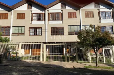 Excelente casa geminada e semimobiliada próximo a hospital do círculo nsra medianeira, com 185 m2