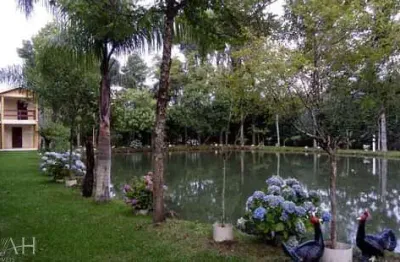 Excelente sítio com casa, em condomínio fechado, em vila seca