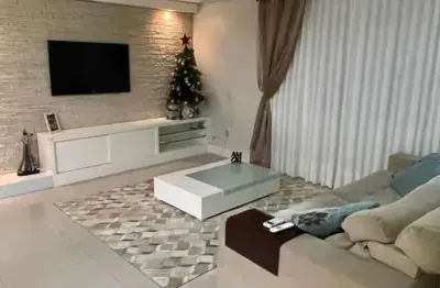 Excelente Cobertura mobiliada no bairro Presidente Vargas, com 109,86 m2