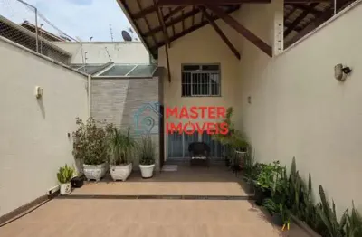Casa com 3 quartos à venda na rua benedito josé das neves, centro, contagem por r$ 900.000