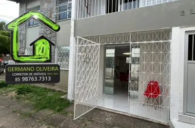 Apartamento Lindo e Todo Reformado na Sargento Hermínio – Próximo a Tudo