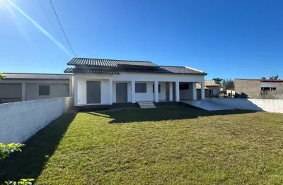Casa a venda baln esplanada - 03 dorm , 120m² , 3ª quadra mar , aceita imóvel como parte de pagamento