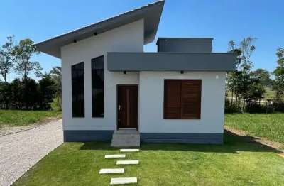 Casa pronta e disponível a venda - possibilidade de financiamento mcmv,  localizada na sanga funda - içara/sc