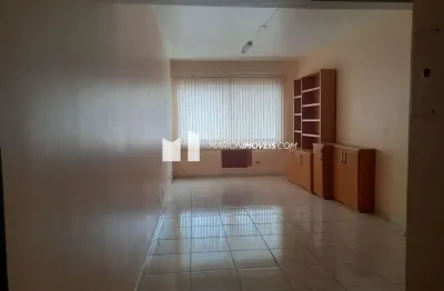 Sala comercial à venda no centro, rio de janeiro, com banheiro privativo, janela de alumínio anodizado, 35m², reformada, andar alto, vista livre,