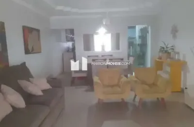 Casa em condomínio à venda na freguesia, jacarepaguá, rio de janeiro, 3 quartos (1 suíte), cozinha, 2 banheiro sociais, quintal, área, duplex,vaga.
