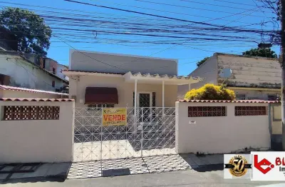 Venda casa de 02 quartos em vila residencial em santa cruz-rj