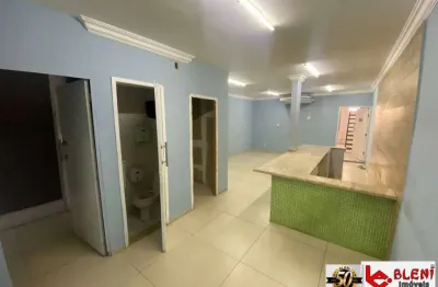 Ponto comercial com 4 salas para alugar na Rua Felipe Cardoso, 125, Santa Cruz, Rio de Janeiro