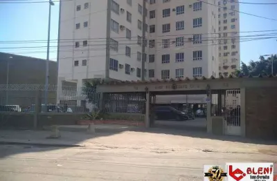 Apartamento 2 quartos semimobiliado, com rgi no centro de santa cruz-rj