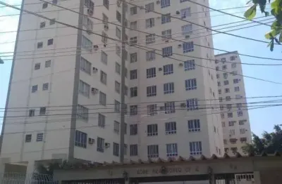 Apartamento com 2 quartos para alugar na Rua Dom Pedro I, 73, Santa Cruz, Rio de Janeiro