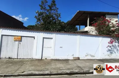 Casa de 1 quarto, com terraço e quintal 360 m² em santa cruz-rj