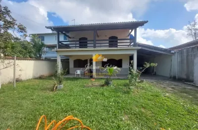 Casa com 4 quartos a venda no bairro terra firme, rio das ostras.
