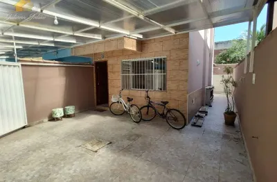 Casa triplex com 3 suítes e terraço a venda no jardim bela vista em rio das ostras