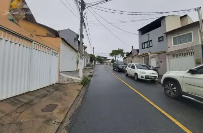 Casa duplex com 3 quartos sendo 1 suíte a venda no bairro jardim vitória em macaé