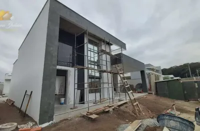 Casa linear em alto padrão com 3 suítes, área gourmet e piscina no viverde 2 em rio das ostras rj