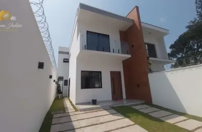 Casa duplex com 4 quartos sendo 3 suítes a venda no costazul em rio das ostras rj