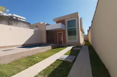 Casa linear com 3 quartos sendo 1 suíte e piscina a venda no bairro village em rio das ostras rj