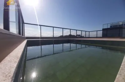 Cobertura com 3 quartos sendo 2 suítes em costazul, rio das ostras