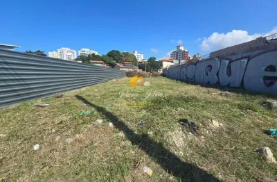 Terreno com 360m² a venda no bairro da glória em macaé, rj.