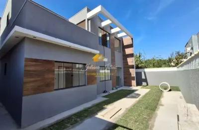 Casa duplex com 3 quartos sendo 1 suíte a venda no bairro costazul em rio das ostras rj