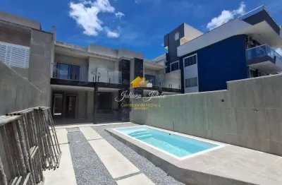 Casa duplex com 3 suítes e piscina a venda no bairro recreio em rio das ostras rj