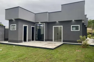 Casa para venda em maricá, itaipuaçu, 3 dormitórios, 1 suíte, 3 banheiros, 2 vagas