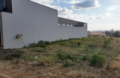 Terreno em condomínio fechado à venda no Residencial Arantes Ferreira, Brodowski 