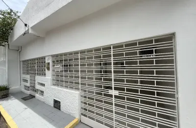 Casa a venda em condominio fechado no tirol - 2/4 - oportunidade