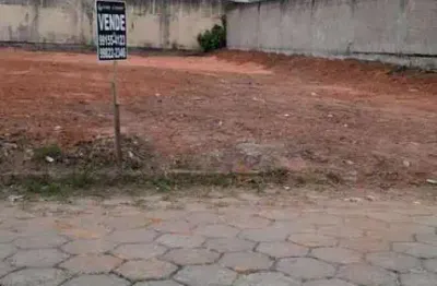 Terreno à venda na Rua Ialene Schütz Horstmann, 300, Aririu, Palhoça