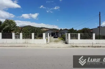 Terreno à venda na Rua Jorge Marcelino Coelho, 1330, Guarda do Cubatão, Palhoça