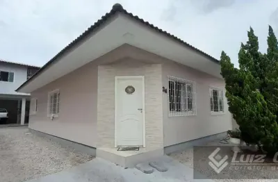 Casa para venda em palhoça, centro, 3 dormitórios, 1 suíte, 2 banheiros, 2 vagas