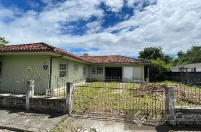 Casa para venda em palhoça, centro, 3 dormitórios, 2 banheiros, 2 vagas