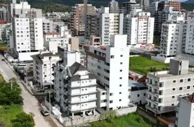 Terreno à venda na Rua das Cerejeiras, 100, Pedra Branca, Palhoça