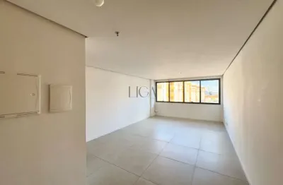 Sala comercial com 4 salas para alugar na avenida assis brasil, 2827, cristo redentor, porto alegre, 141 m2 por r$ 7.600