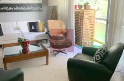 Excelente apartamento com 198m², 4 dormitórios, sendo 4 suítes, 3 vagas.