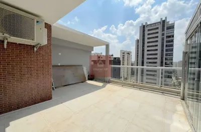 Apartamento com 121m², reformado, 2 dormitórios, sendo 2 suítes, 2 vagas.
