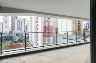 Apartamento com 153m², 3 suítes, 2 vagas na vila olimpia