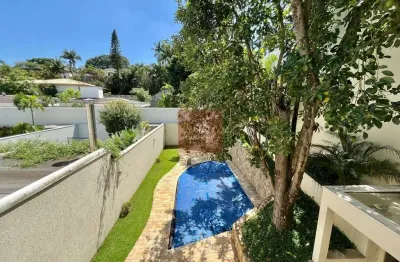 Casa em condomínio no brooklin - 425m² 4suites 4vagas de garagem com piscina e churrasqueira