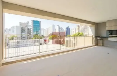 Excelente apartamento com 149m², 3 dormitórios, sendo 3 suítes, 2 vagas.