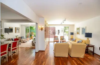 Casa a venda no brookin 471m² 4dorms 1suite 4 vagas com piscina e churrasqueira