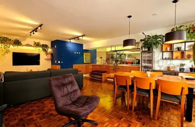 Apartamento com 3 dormitórios, 1 suíte, 1 vaga e com 103m² - consolação