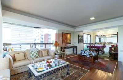 Apartamento tipo para venda com 3 quartos, sendo 3 suítes, 195m²
